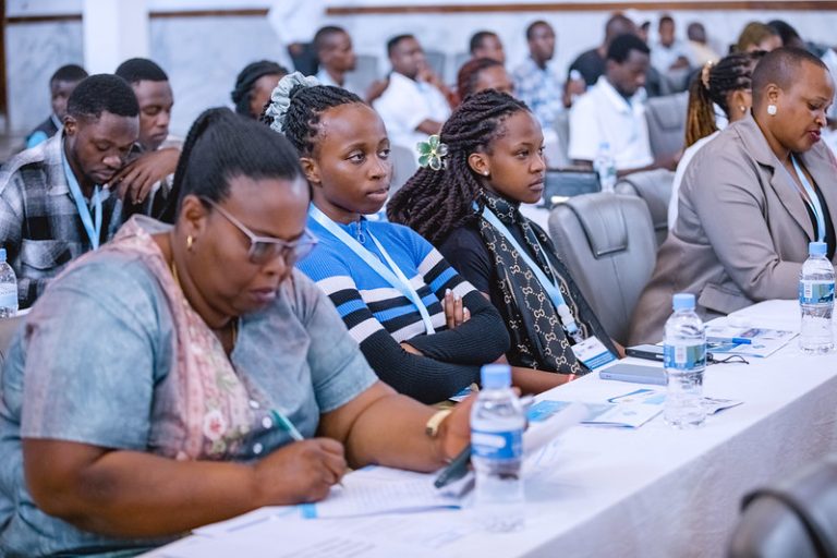 Huye: Abanyamakuru basabwe kwimakaza ubunyamwuga no kwirinda inkuru zisenya