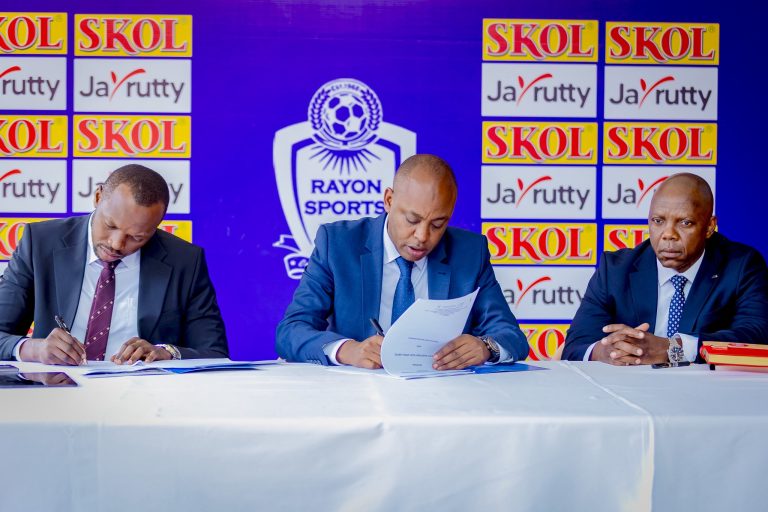 Rayon Sports yasinyanye na Jayrutty amasezerano ya miliyari 5 Frw