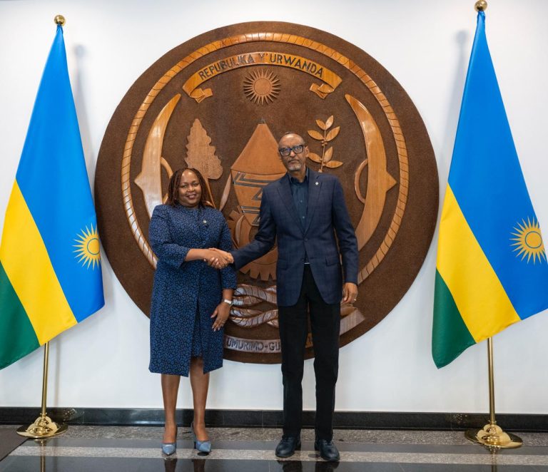 Kagame, EAC chief discuss regional trade, integration