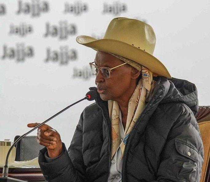 Uganda: Jeanet Museveni yasabye abagore n’abakobwa kudasiga amarangi mu misatsi