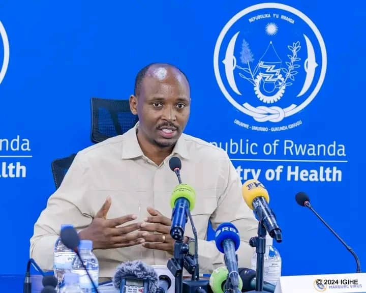 Amavuriro y’ibanze agiye gushyirwa mu mashuri no muri gare – Minisitiri w’Ubuzima