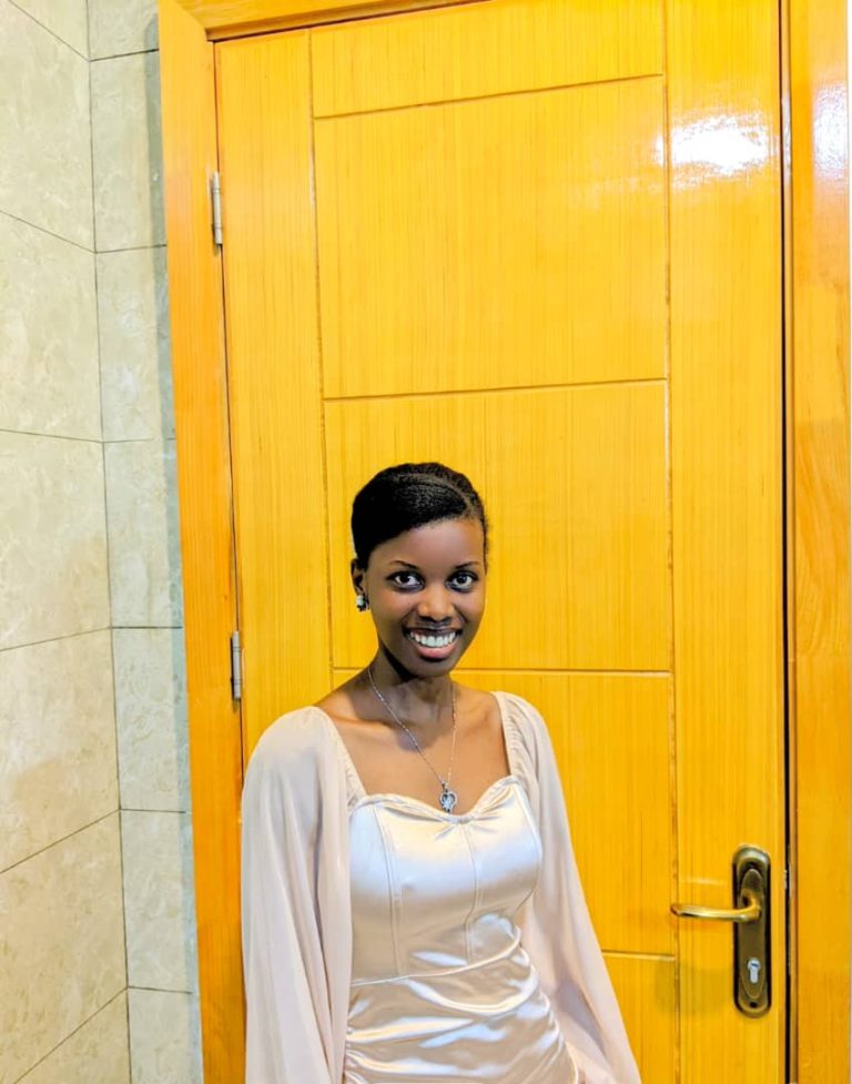 From scrolling to selling: a student’s smart use of social media